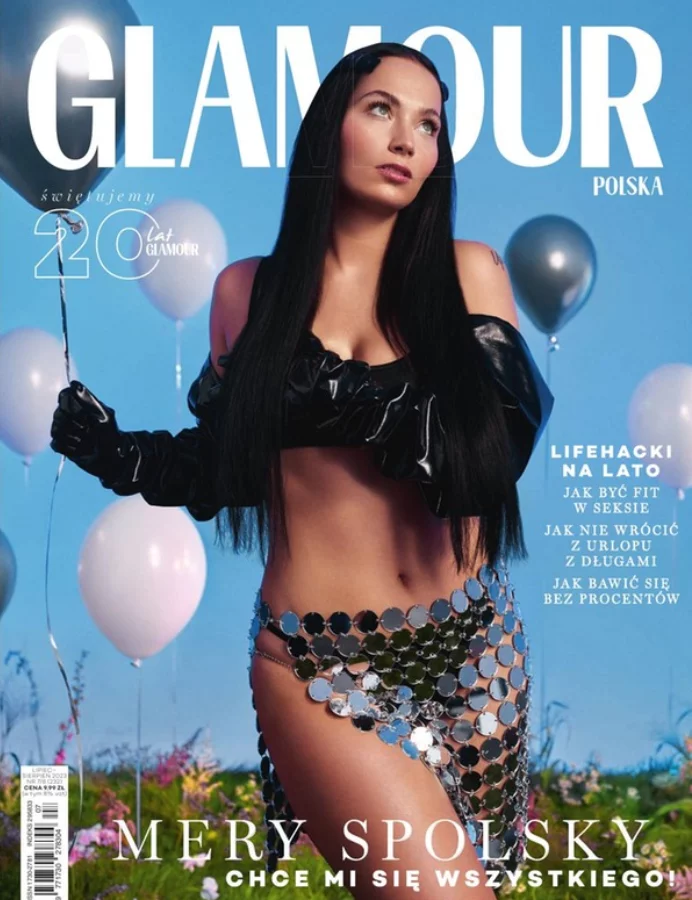 GLAMOUR